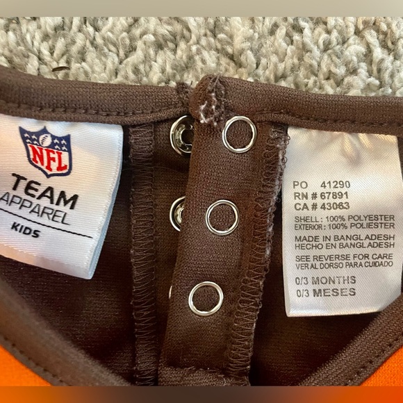 Infant Cleveland Browns Cheerleader outfit - Picture 3 of 3